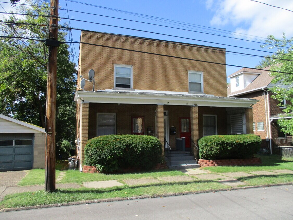 Foto principal - 1411 Beaver Rd