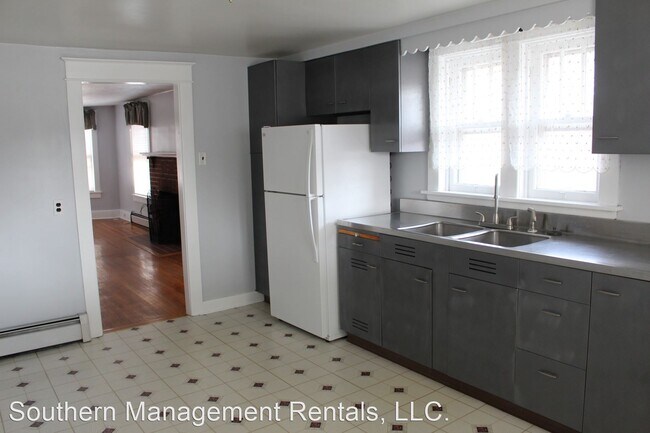 Foto del edificio - 2 br, 1 bath House - 701 Baer Ave