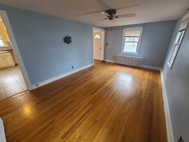 Foto del edificio - 2 Bedroom Single-Family Home