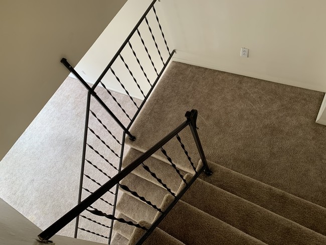 Foto del edificio - Apartment For Rent !
