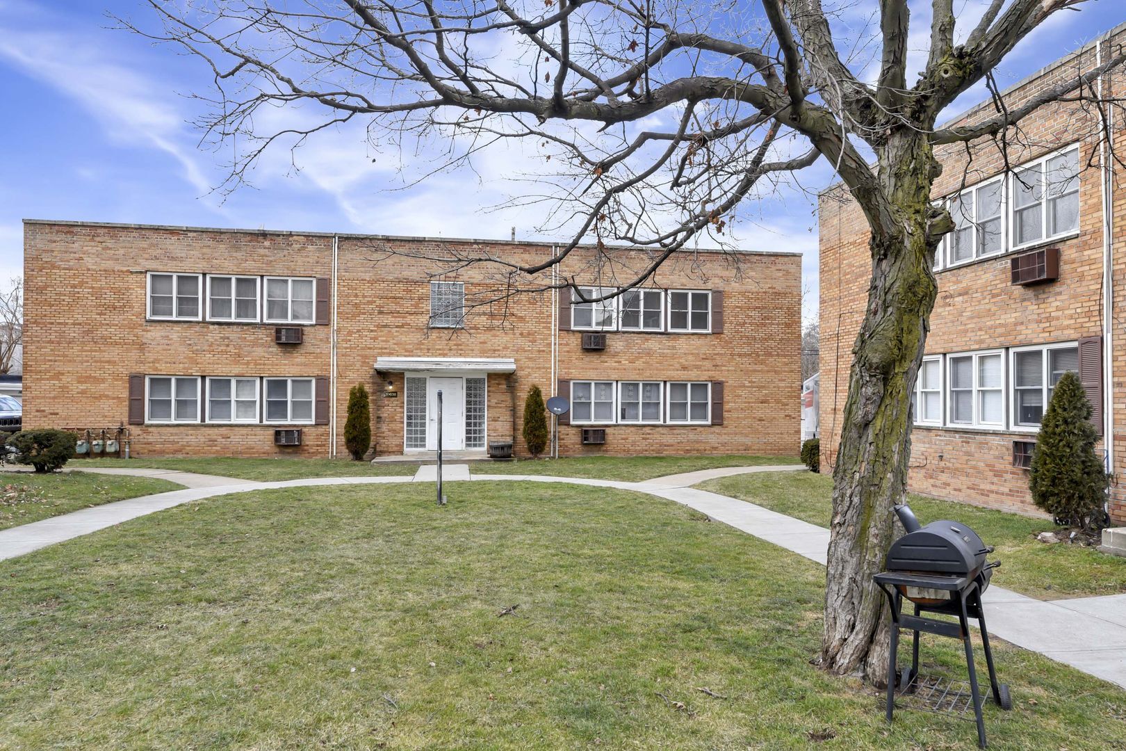 Fairview Premium Flats, LLC – photo 4