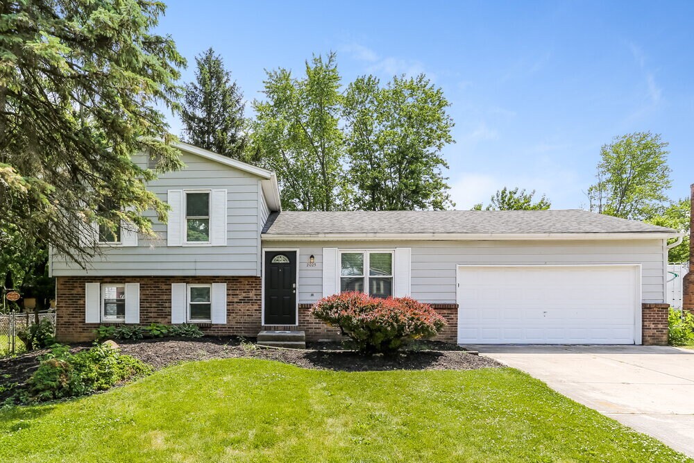 Primary Photo - 2025 New Market Ct