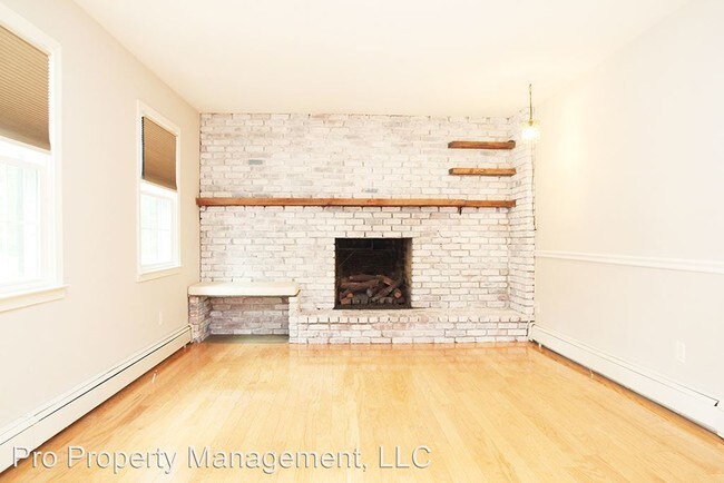 Building Photo - 4 br, 2 bath House - 17 Seth Den Road