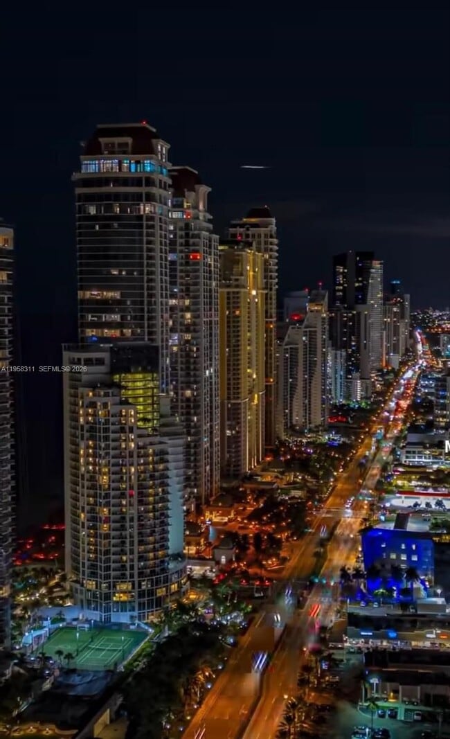 Foto del edificio - 16919 N Bay Rd