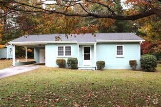 Building Photo - 3122 Tuckaway Dr