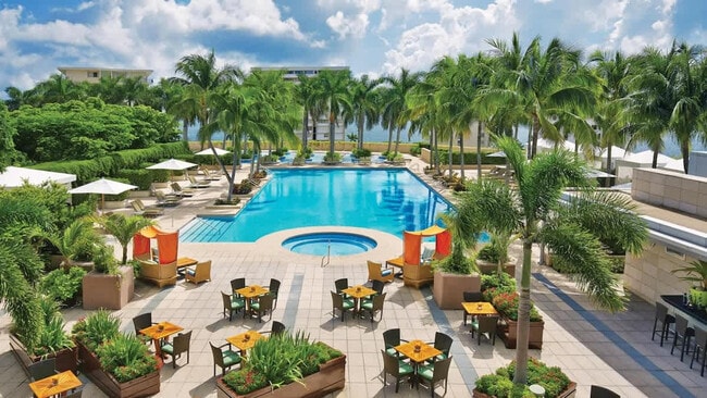 Foto del edificio - 1441 Brickell Ave