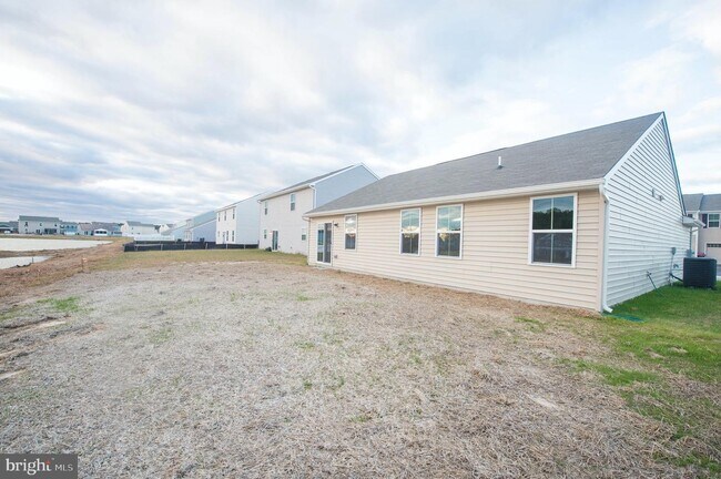 Building Photo - 11656 Buckingham Dr