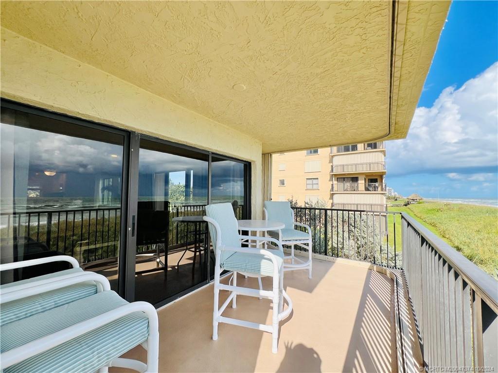 Foto principal - 10310 S Ocean Dr