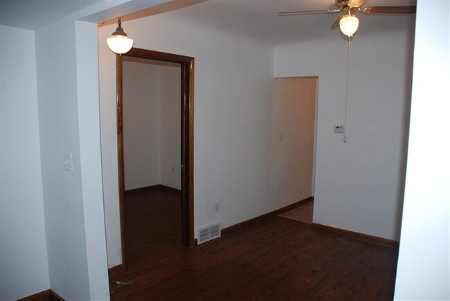 Building Photo - 26060 Clancy St