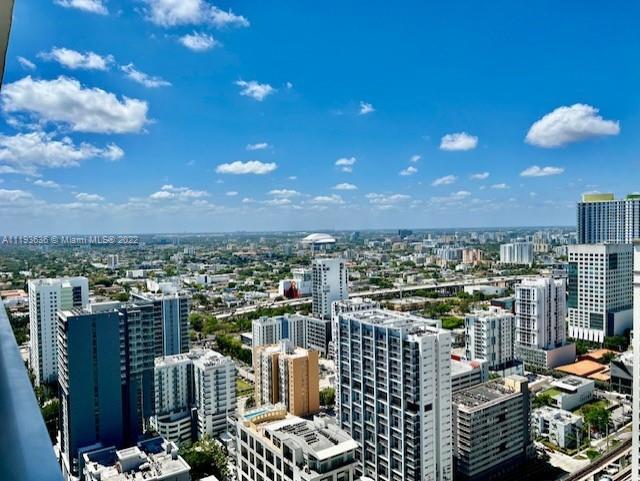 Foto principal - 1111 SW 1st Ave
