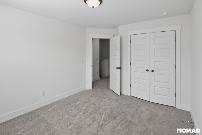 Foto del edificio - Available Now !! Brand New Modern 3BR Townhome in Lake Carolina Community