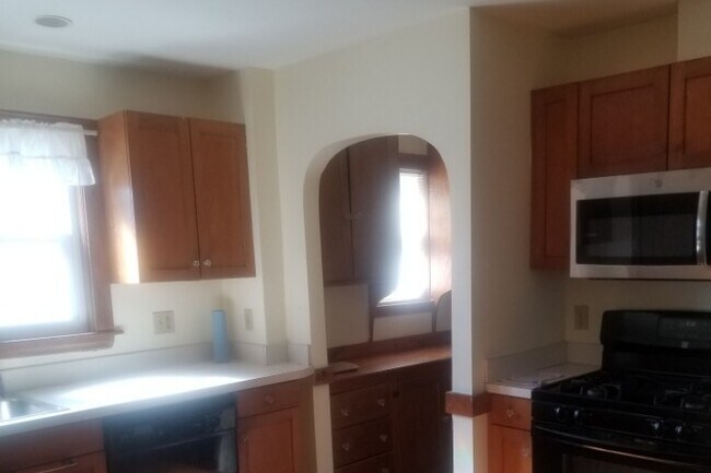 Foto del edificio - 33 Amsden St