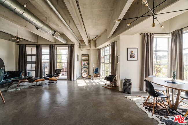 Foto del edificio - 4141 Glencoe Ave
