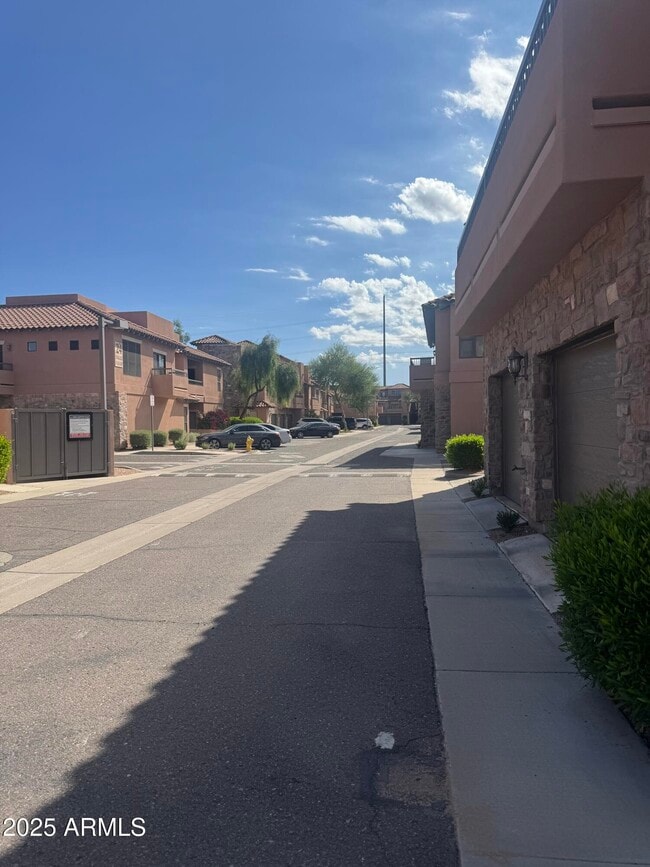 Building Photo - 20660 N 40th St