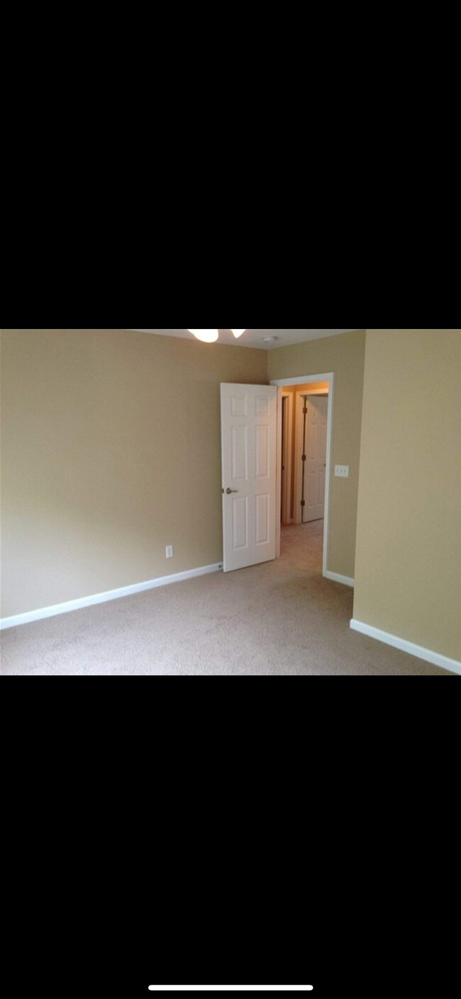 Foto del edificio - 206 Woodbrook Way
