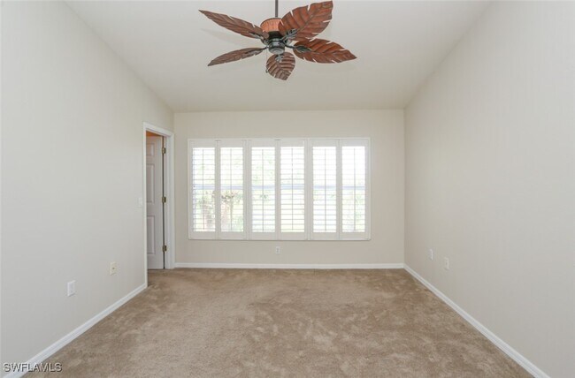 Foto del edificio - 796 Hampton Cir