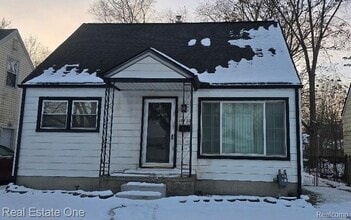 Building Photo - 18433 Fox