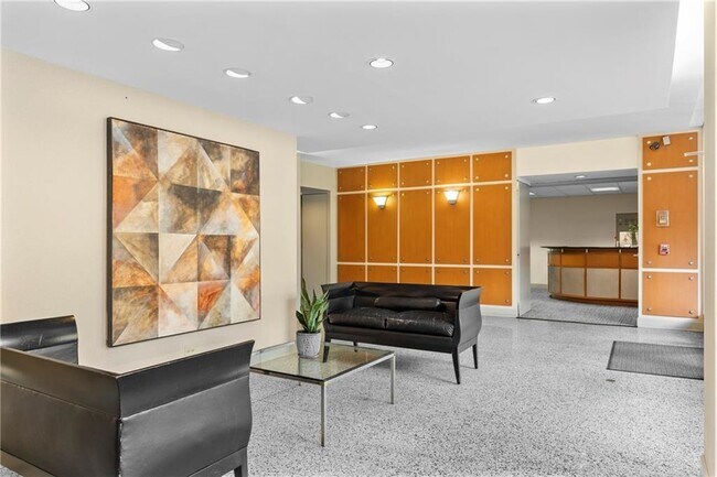 Foto del edificio - 130 26th St NW