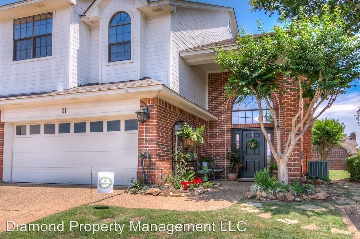 Foto principal - 3 br, 2.5 bath House - 21 Meadow Creek Drive
