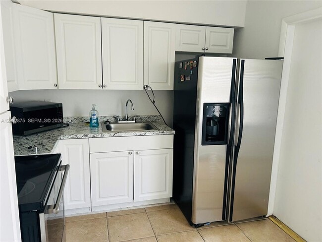 Foto del edificio - 412 SW 10th St