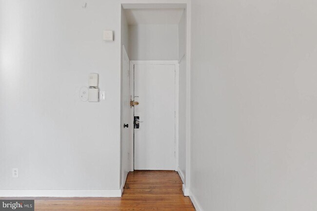 Foto del edificio - 623 Pine St