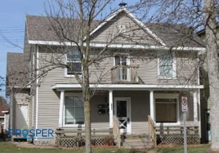 Building Photo - 1020 5th Ave