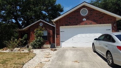 Building Photo - 8311 Border Ridge Dr