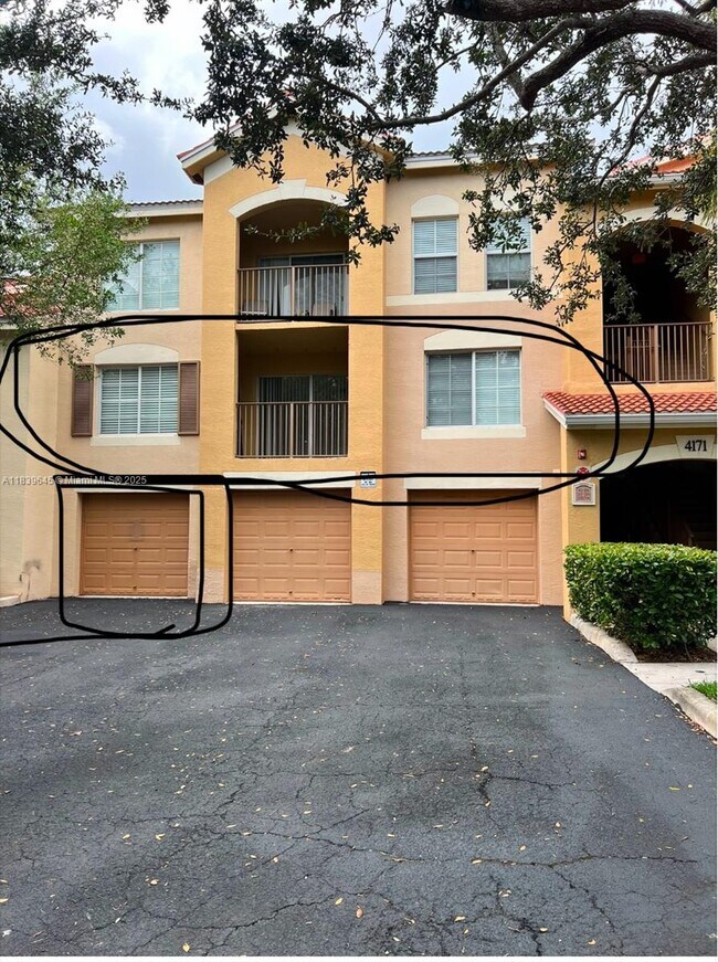 Foto del edificio - 4171 San Marino Blvd