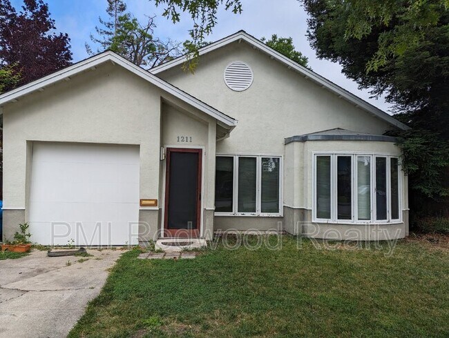 Building Photo - 1211 Sevier Avenue
