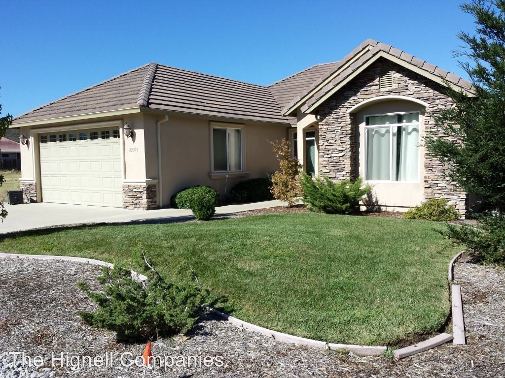 Primary Photo - 3 br, 2 bath House - 22354 Edgewater