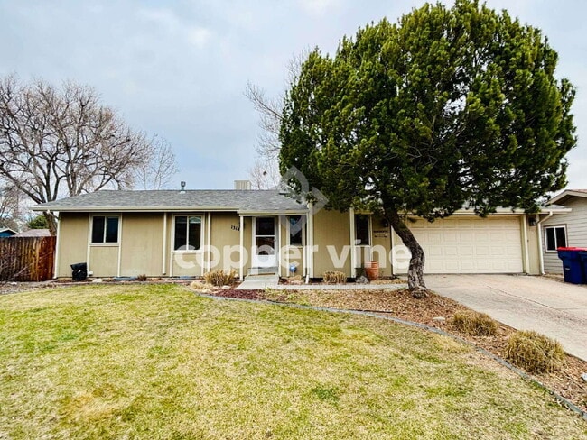 Photo - 13145 Hazel Ct House