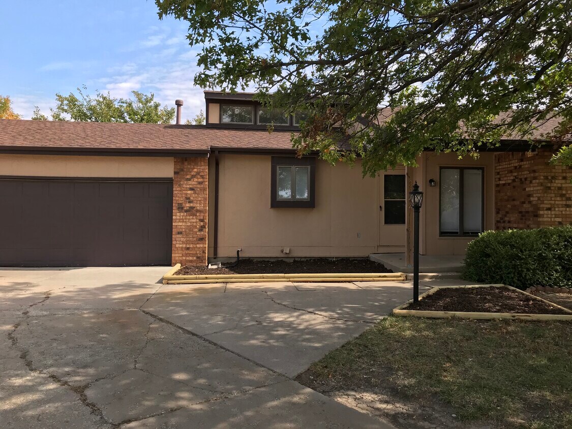 3144 N Longfellow Ct, Wichita, KS 67226 House Rental in Wichita, KS