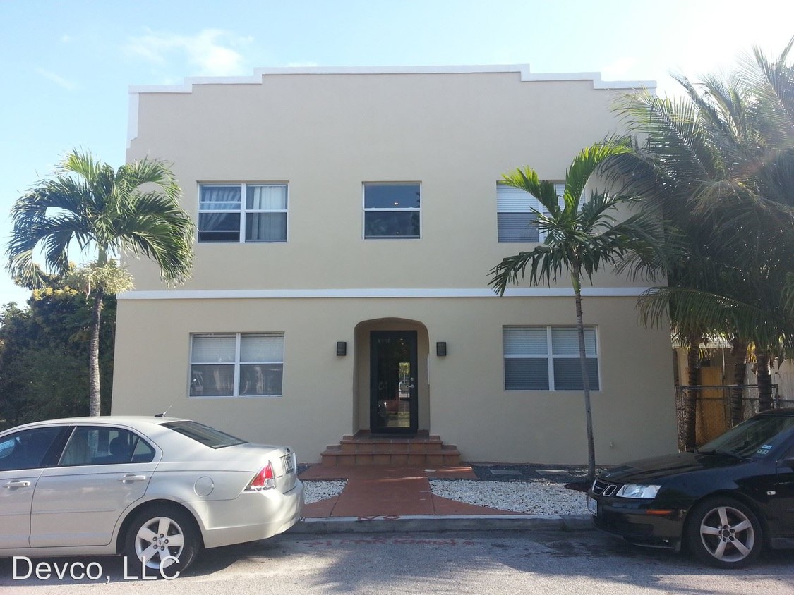 Foto del edificio - 1754 SW 14th St