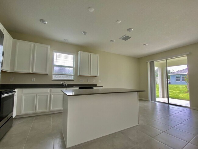 Foto del edificio - Awesome New House for Rent