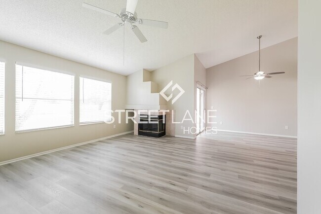 Building Photo - REDUCED! - NOW OFFERING $500 OFF FIRST FUL...