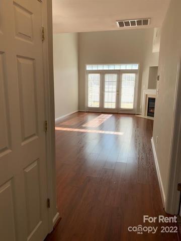 Foto del edificio - 11617 Lioness St