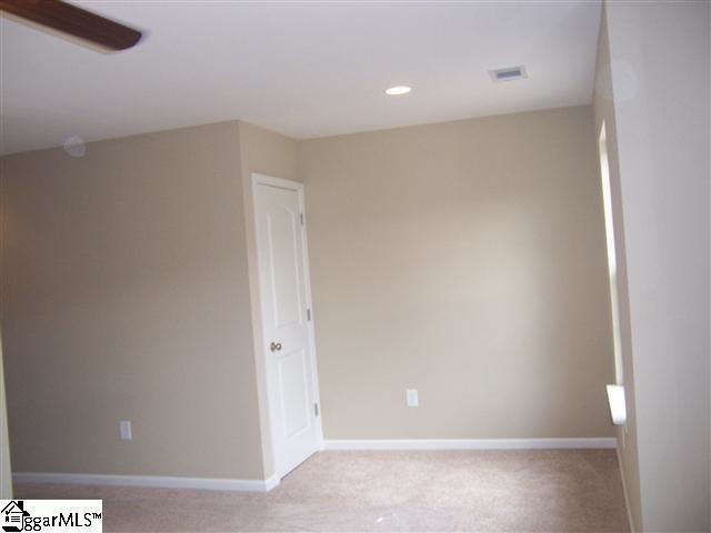 Building Photo - 50 Bay Springs Dr