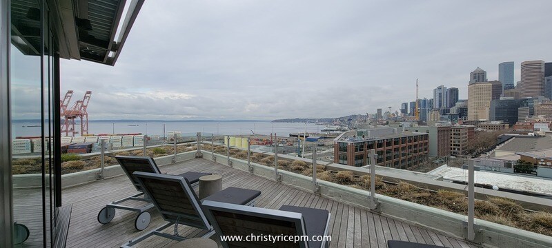 Foto principal - 590 1st Ave S