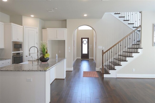 Foto del edificio - 13214 Pkwy Meadows Dr
