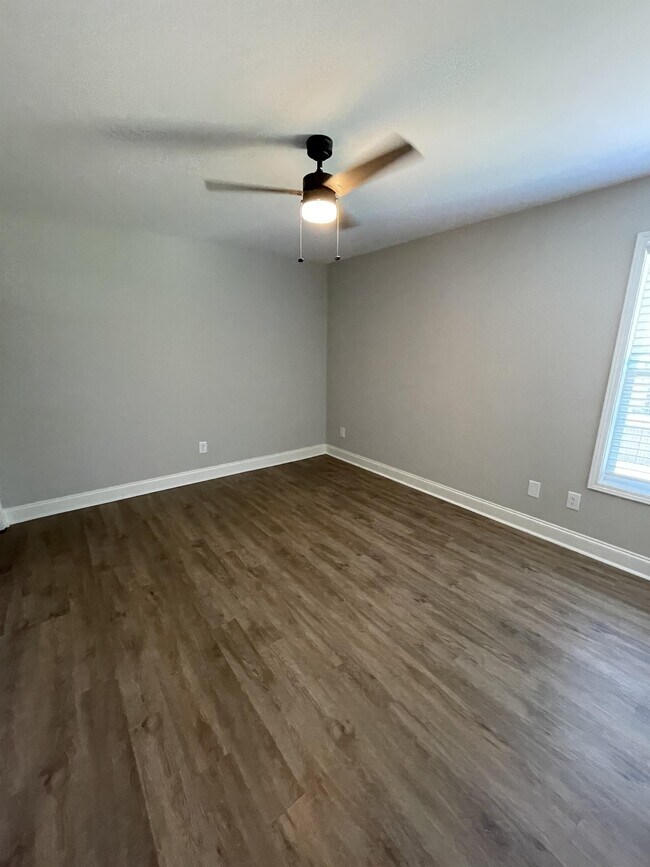 108 Blue St, Darlington, SC 29532 Townhome Rentals in Darlington SC