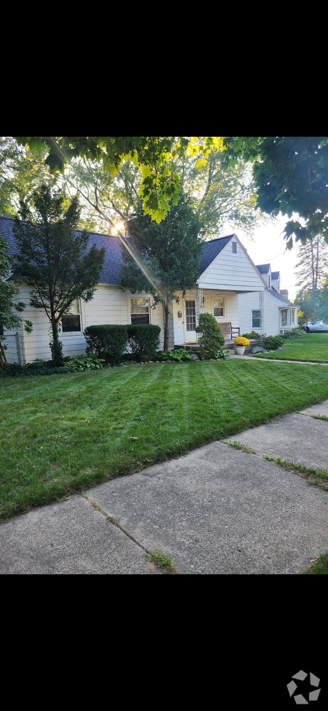 Belvedere Heights Senior Living Apartments for Rent Grand Rapids, MI