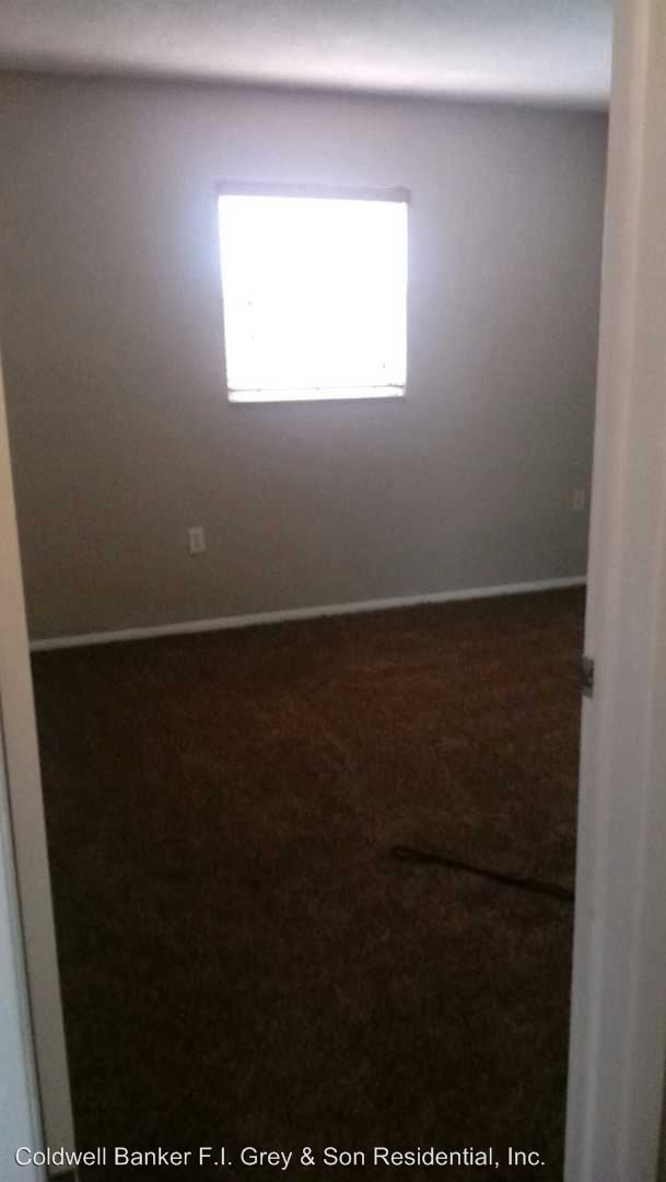 Foto del edificio - 11431 Zimmerman Rd