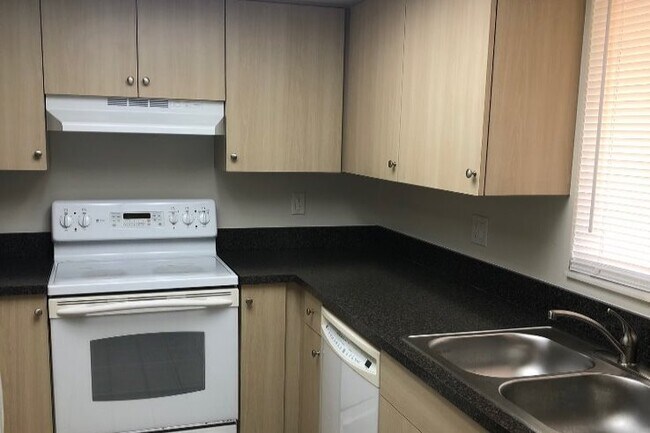 Foto del edificio - 1318 SE 40th Ter