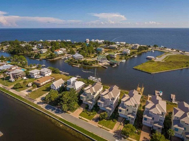 Foto del edificio - 61 Walker Creek Dr