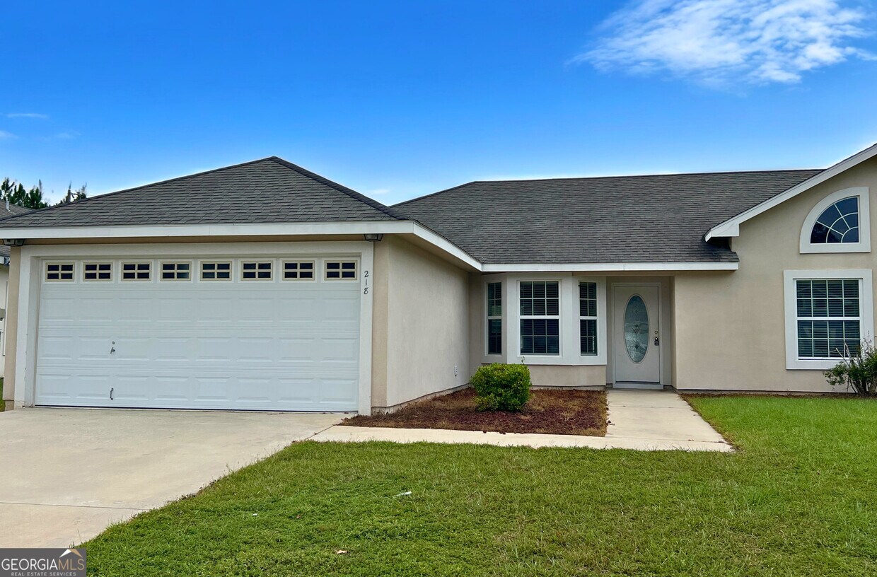 Foto principal - 218 Royal Palms Ave