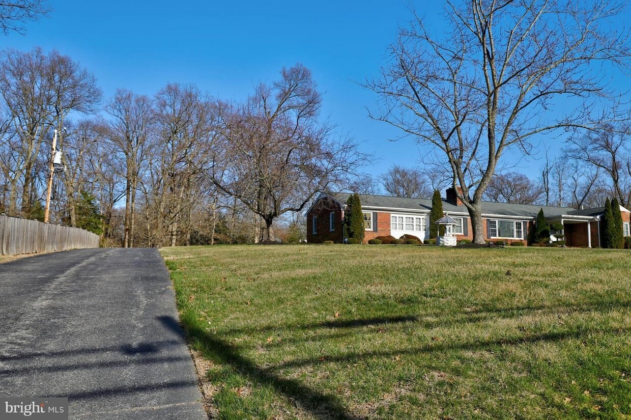 4634 Leonardtown Rd, Waldorf, MD 20601 House Rental in Waldorf, MD
