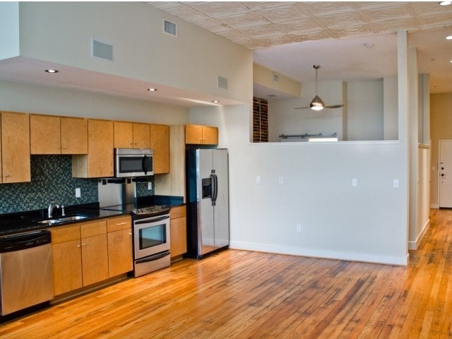 Interior Photo - Montgomery Square Apartments
