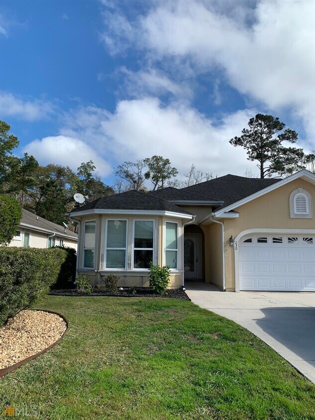 Primary Photo - 230 Miller Dr