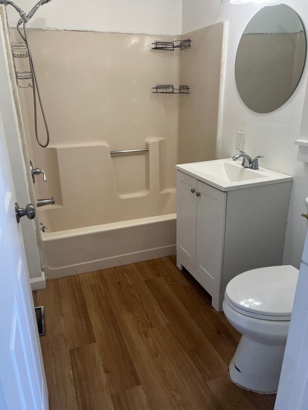 Primary Photo - 124 S 4th St