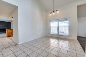 Foto del edificio - 3812 Sugar Ridge Rd